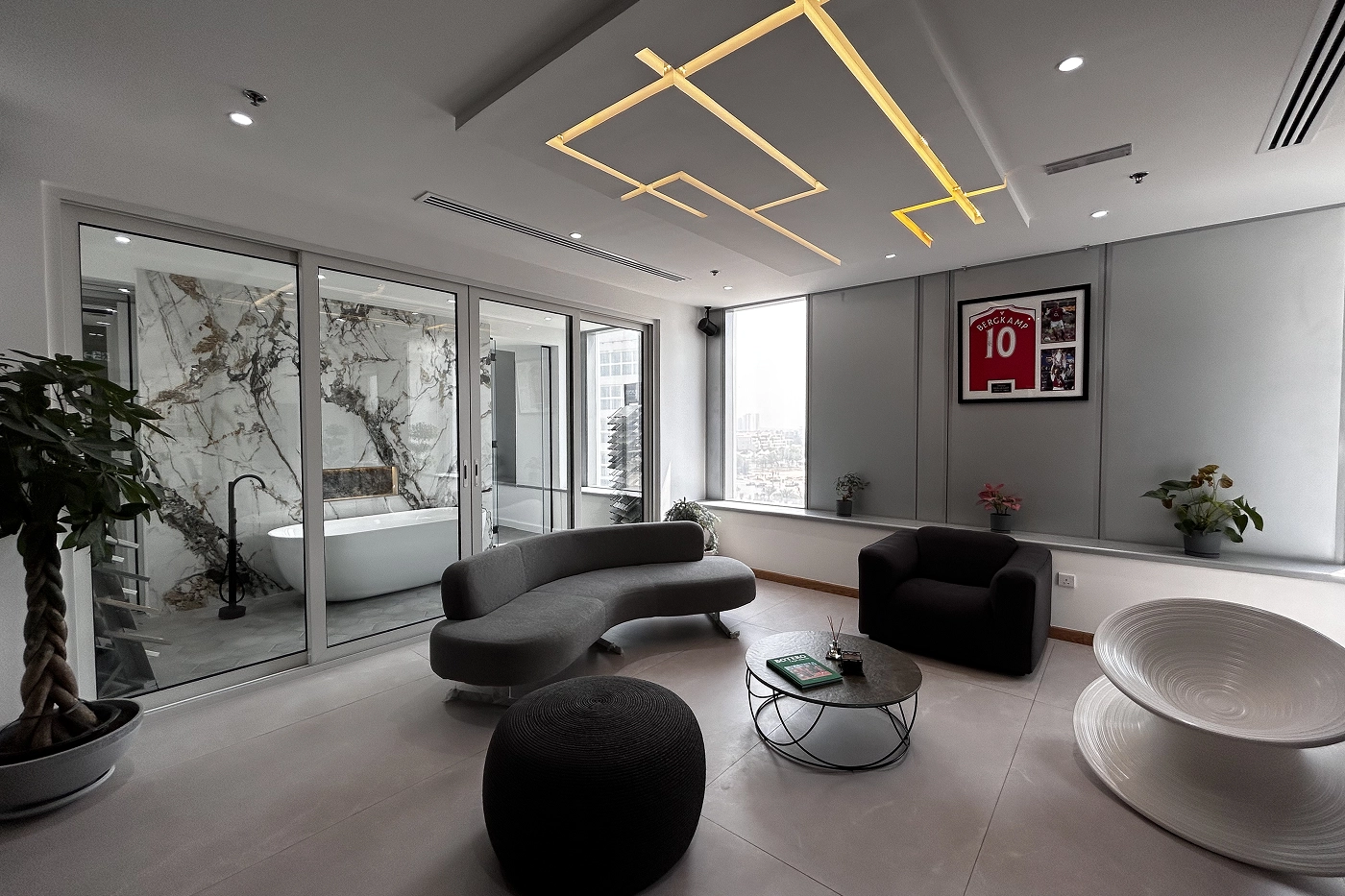 Elysium Office contemporary workspace design